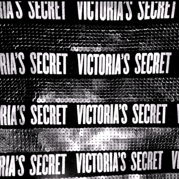 NWT Victoria's Secret Black & Silver
Large Sequined Limited Edition Tote - Picture 3 of 6